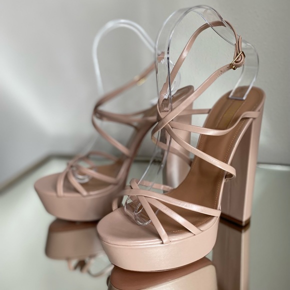 New AQUAZZURA Gin 140 Leather Platform Sandals - Pastel Pink
$895 40 - Picture 5 of 15